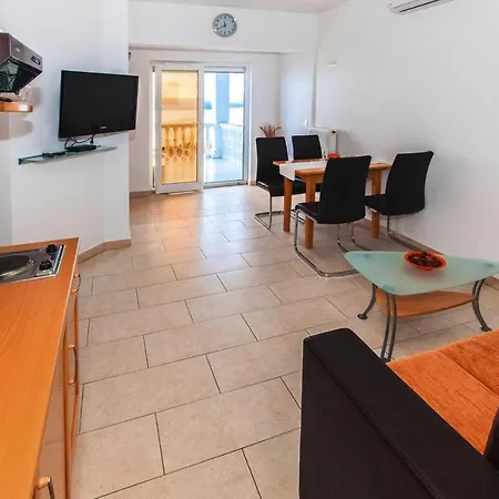 Apartment Mara, *